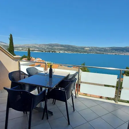 Apartamento Jelica By Interhome Trogir